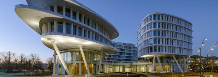 Warsaw Business Center, IBS facade engineers